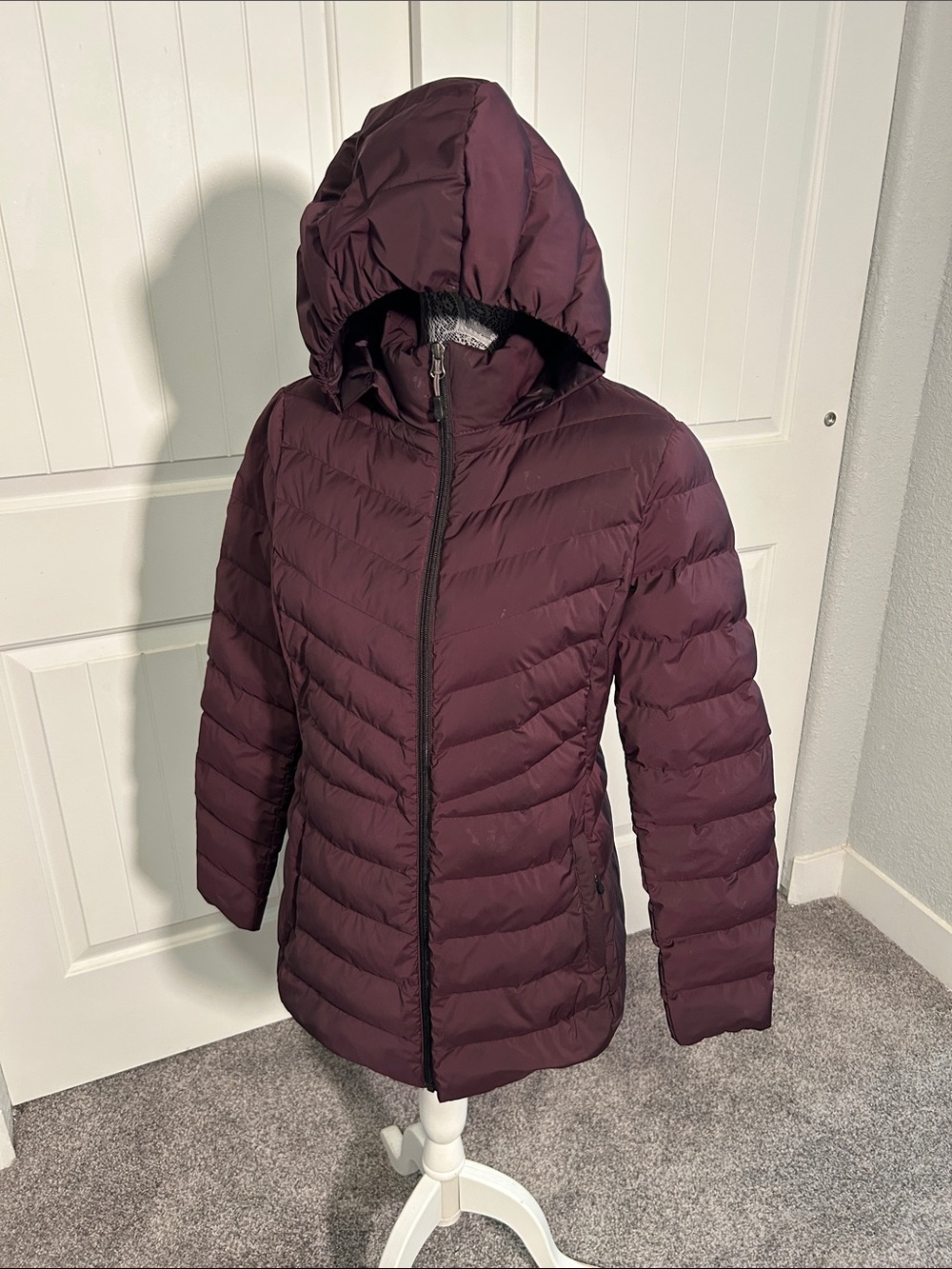 32 Degrees Hooded Quilted Puffer Coat - Plum M